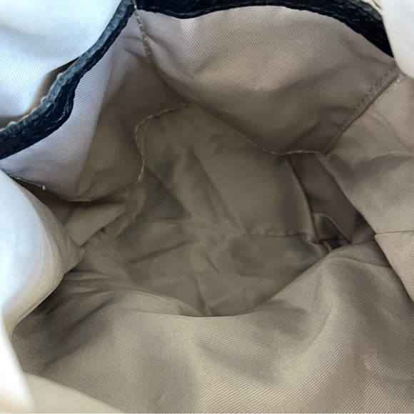 VALENTINA Carrano Black Tan Pebbled Leather Convertible Shoulder Sling Backpack - Picture 12 of 16